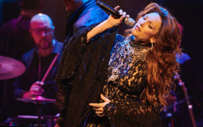 CELEBRATE THE SEASON WITH A MERRY COUNTRY CHRISTMAS AT OWA THEATER